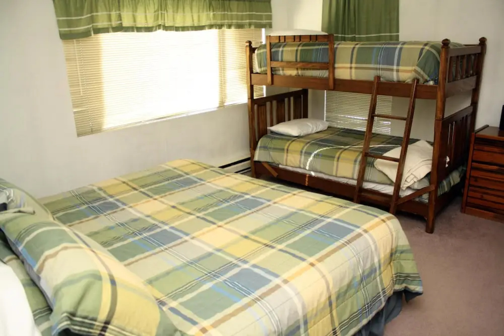 Mountainwood Condominium 103 - 2 BR