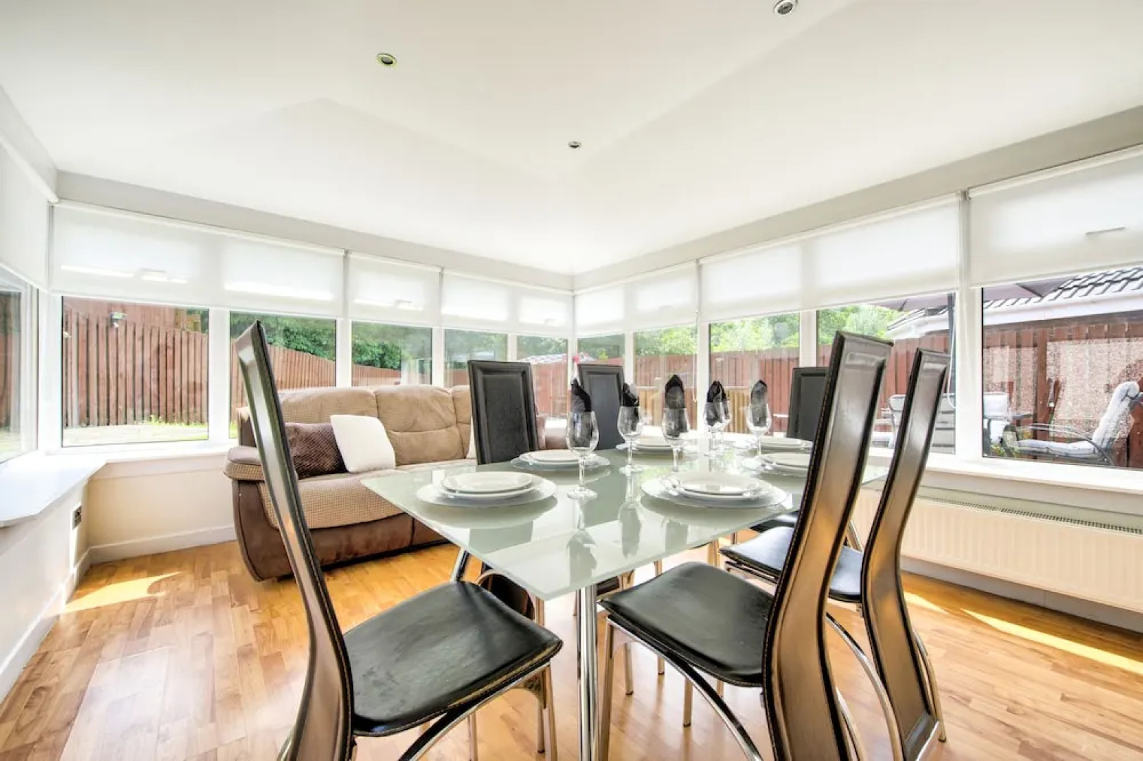 No.17 Serviced Apartment