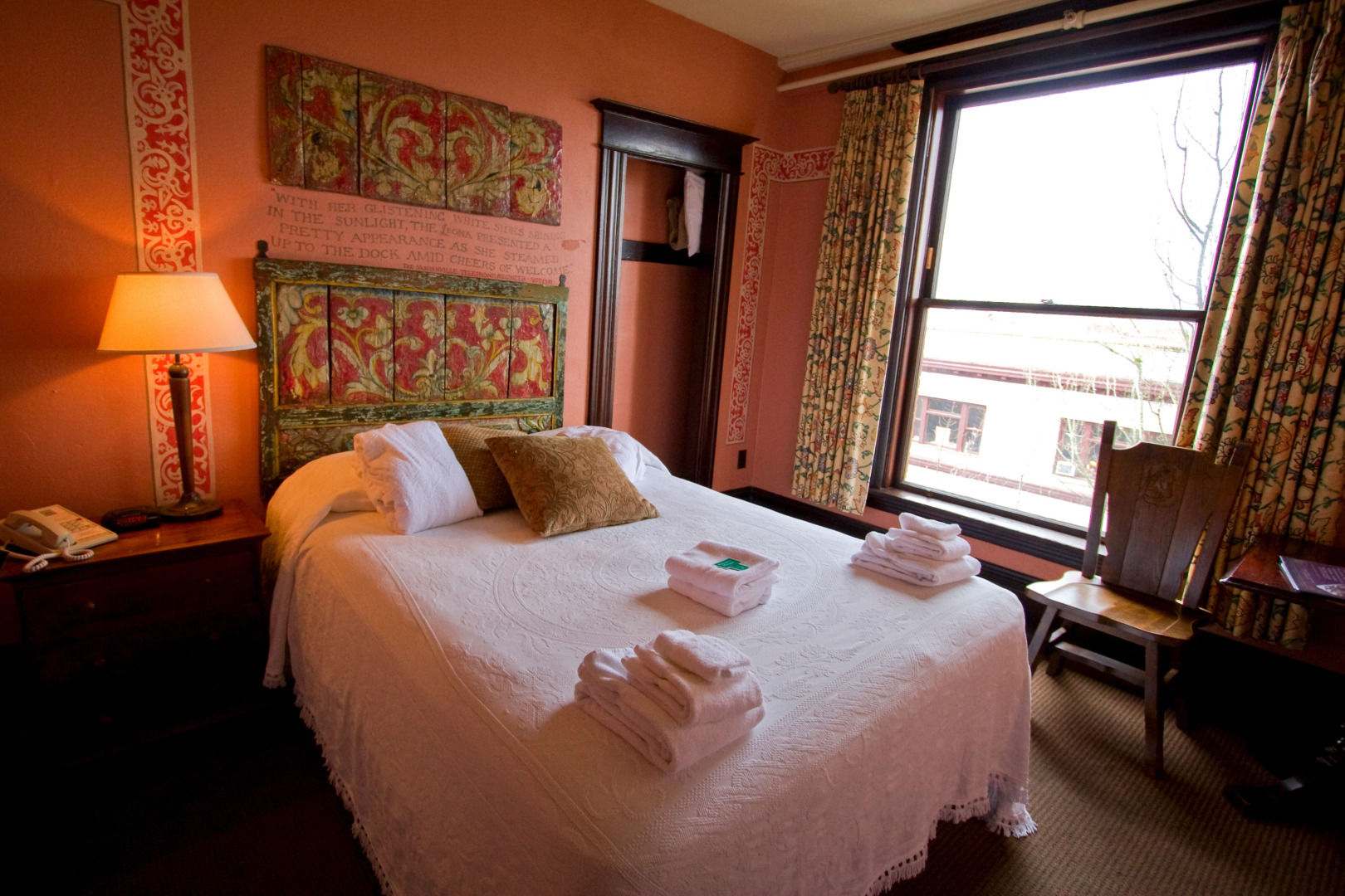 McMenamins Hotel Oregon