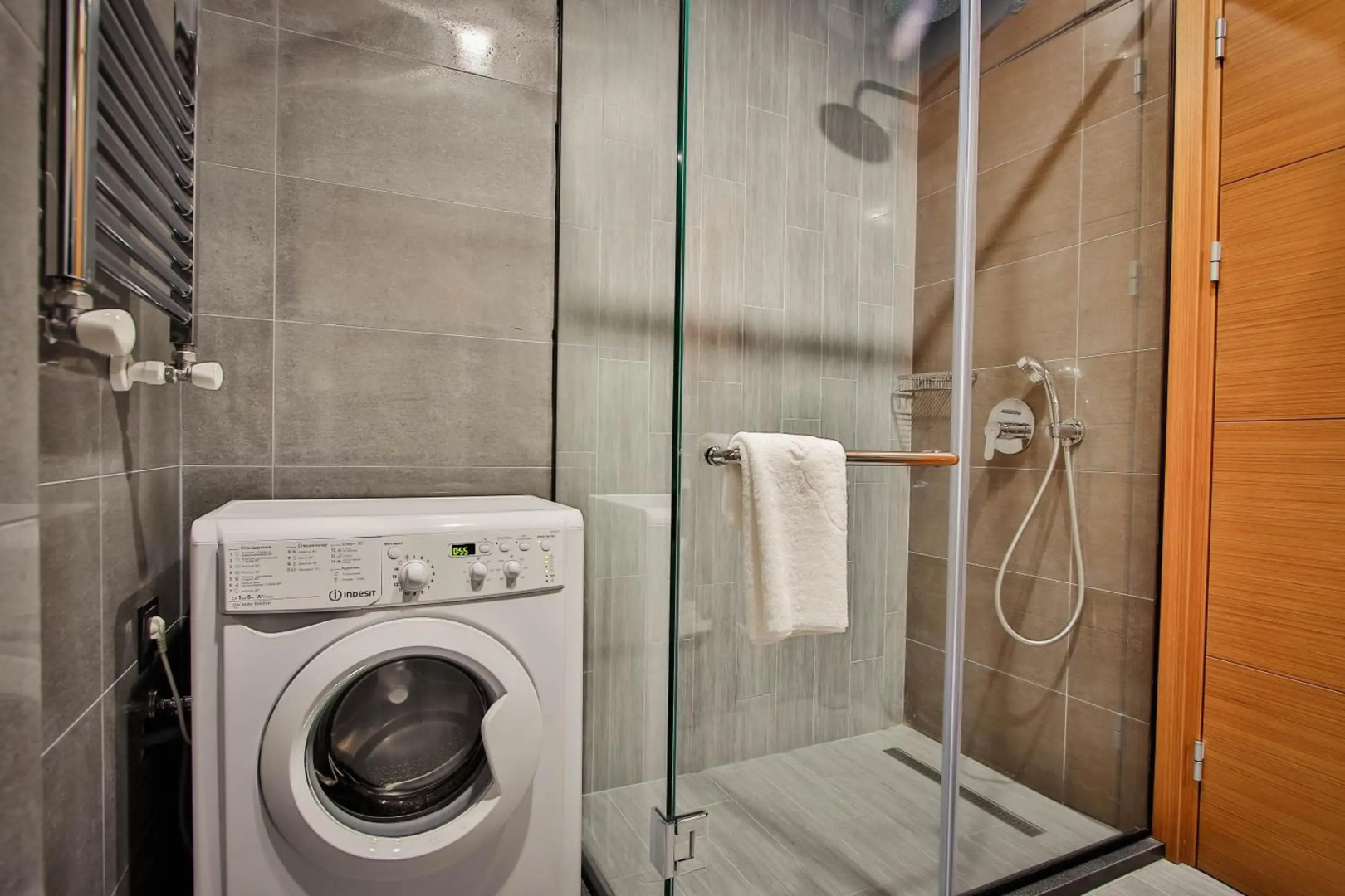 Амери Плаза