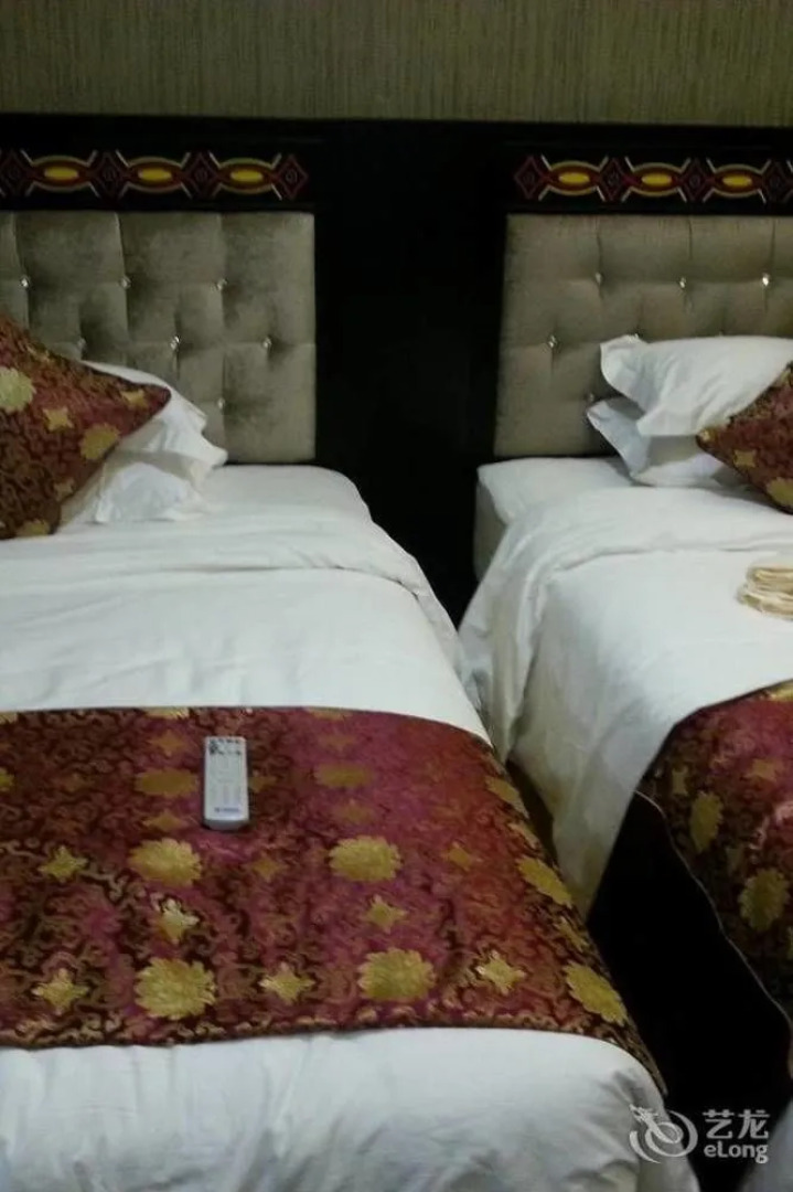 Xichang Cloizon Hotel