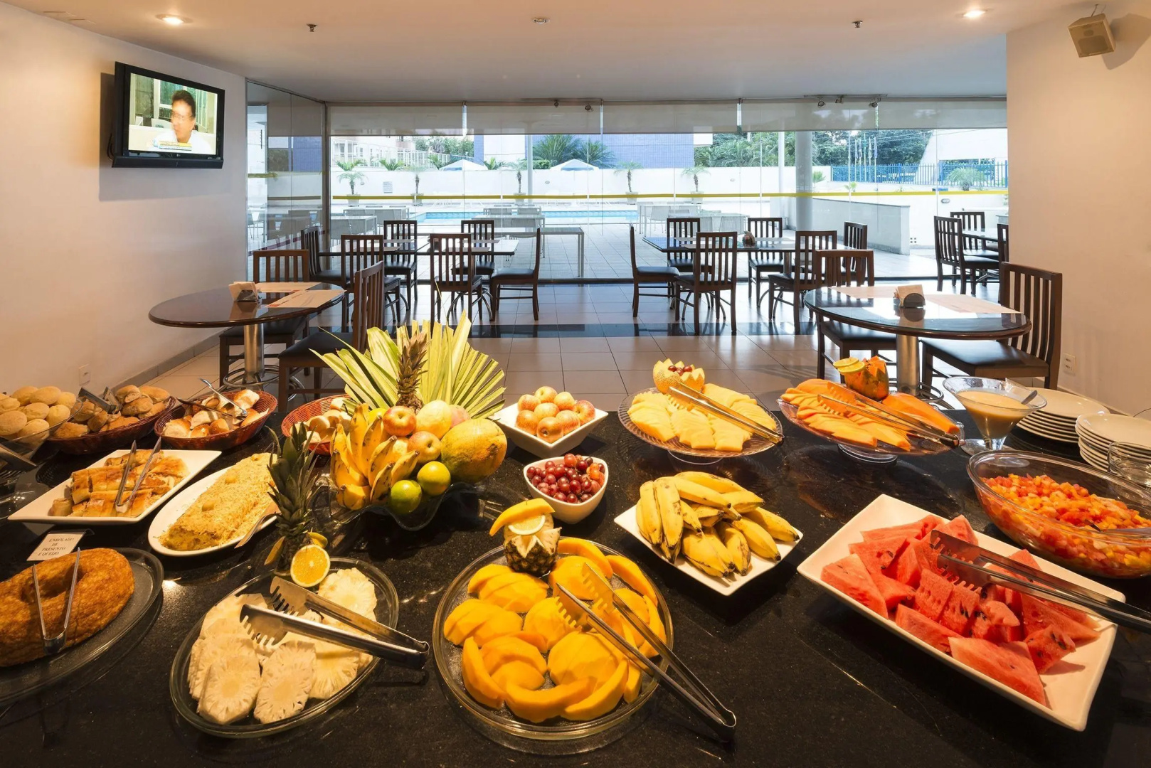 Arrey Executive Hotel