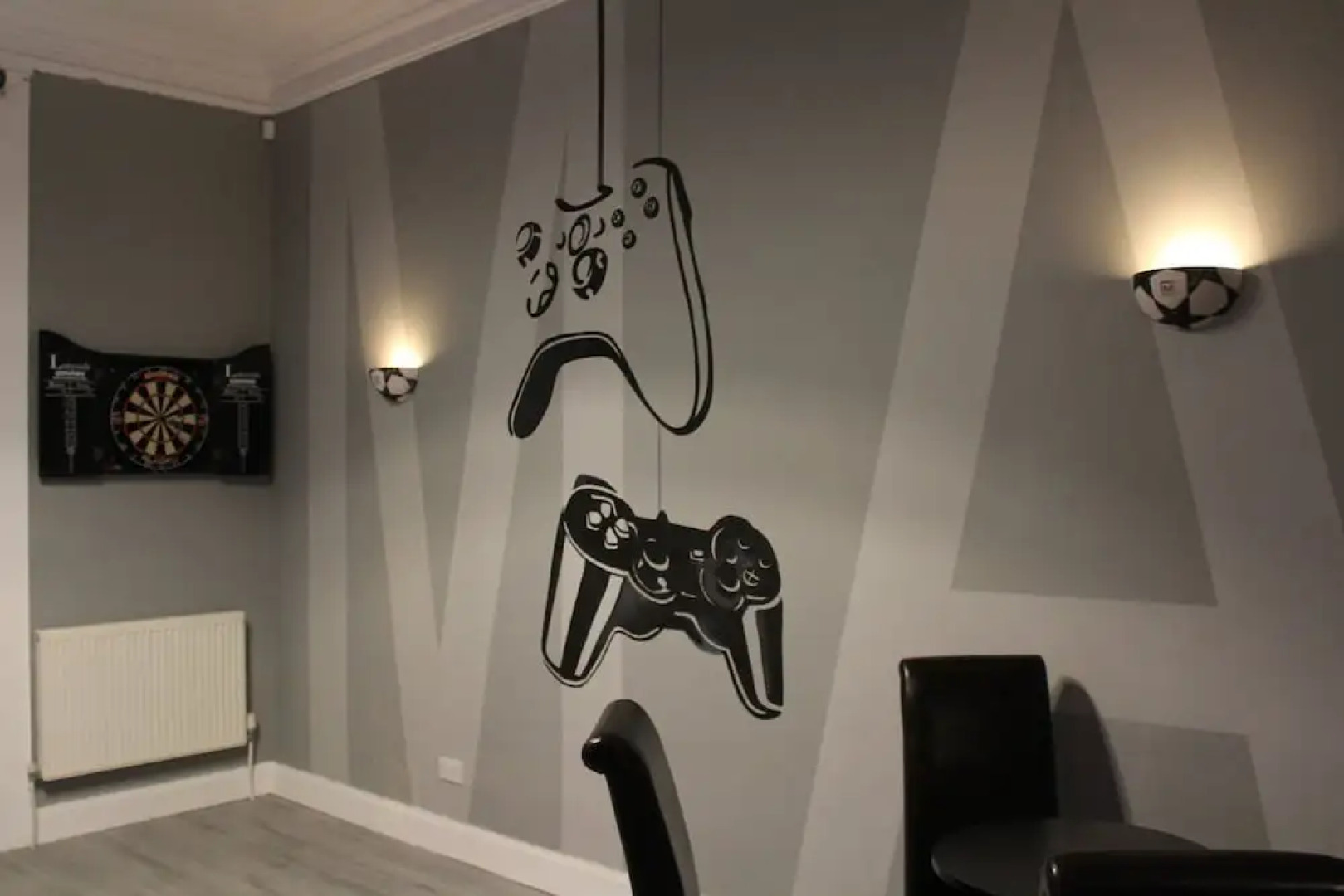 Marviks Sports Bar and Grill