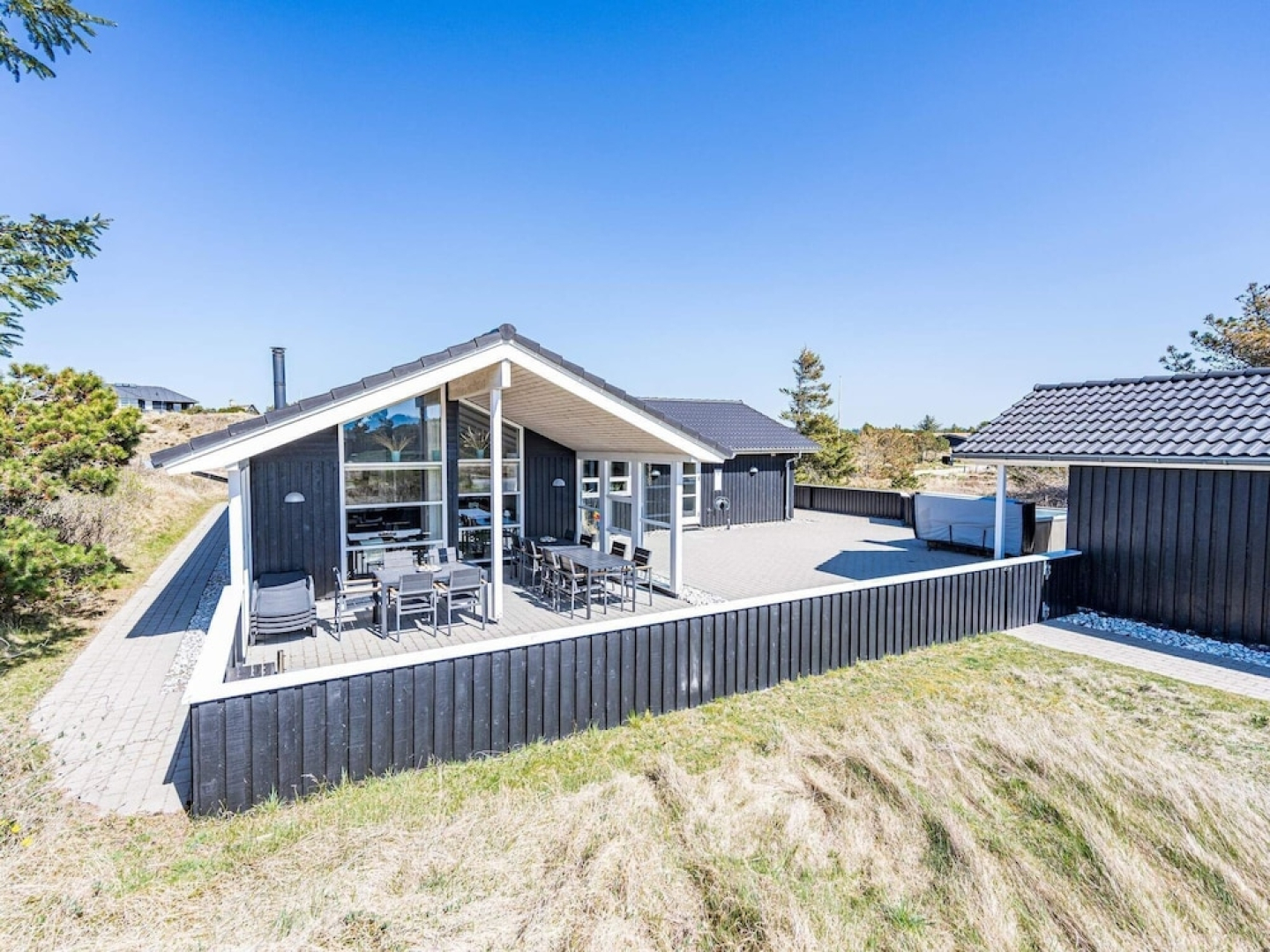 10 Person Holiday Home in Henne