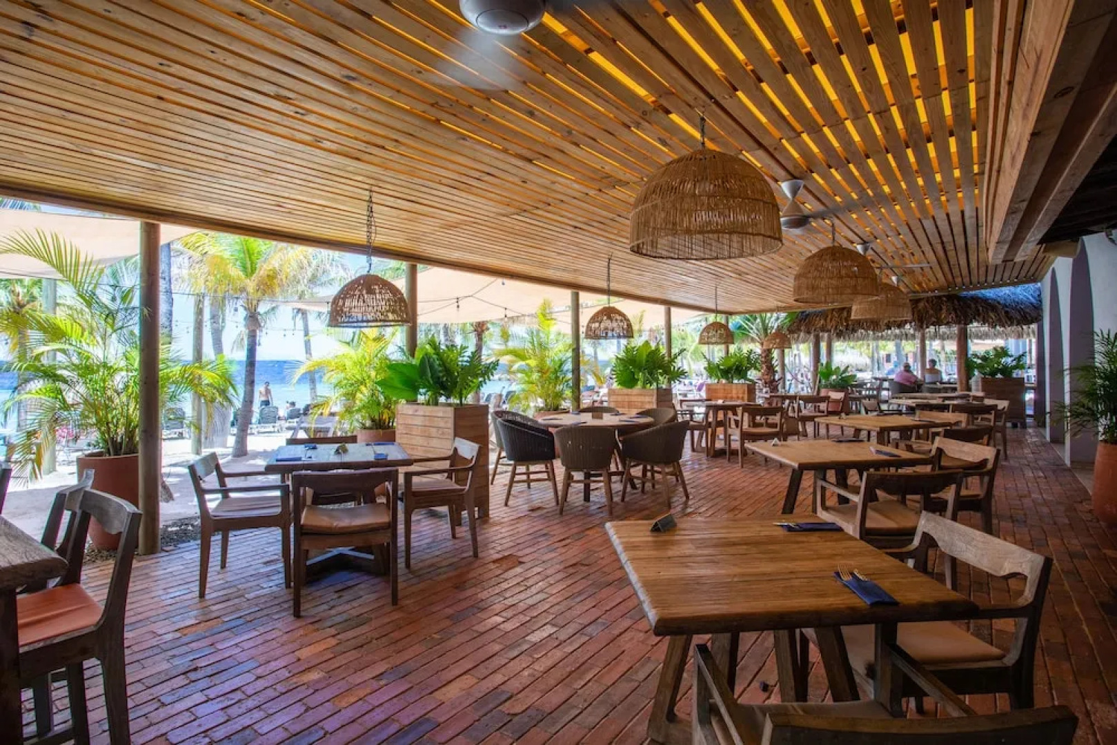 Blue Bay Bungalows - The Garden