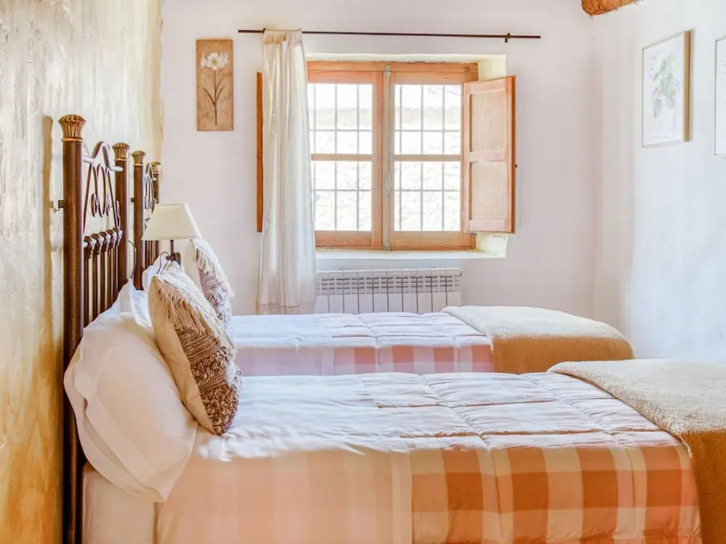 Traditional Cottage in Atauta near Traditional Winery