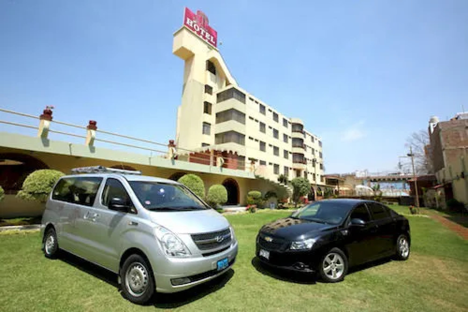 The Rokes Plaza Hotel