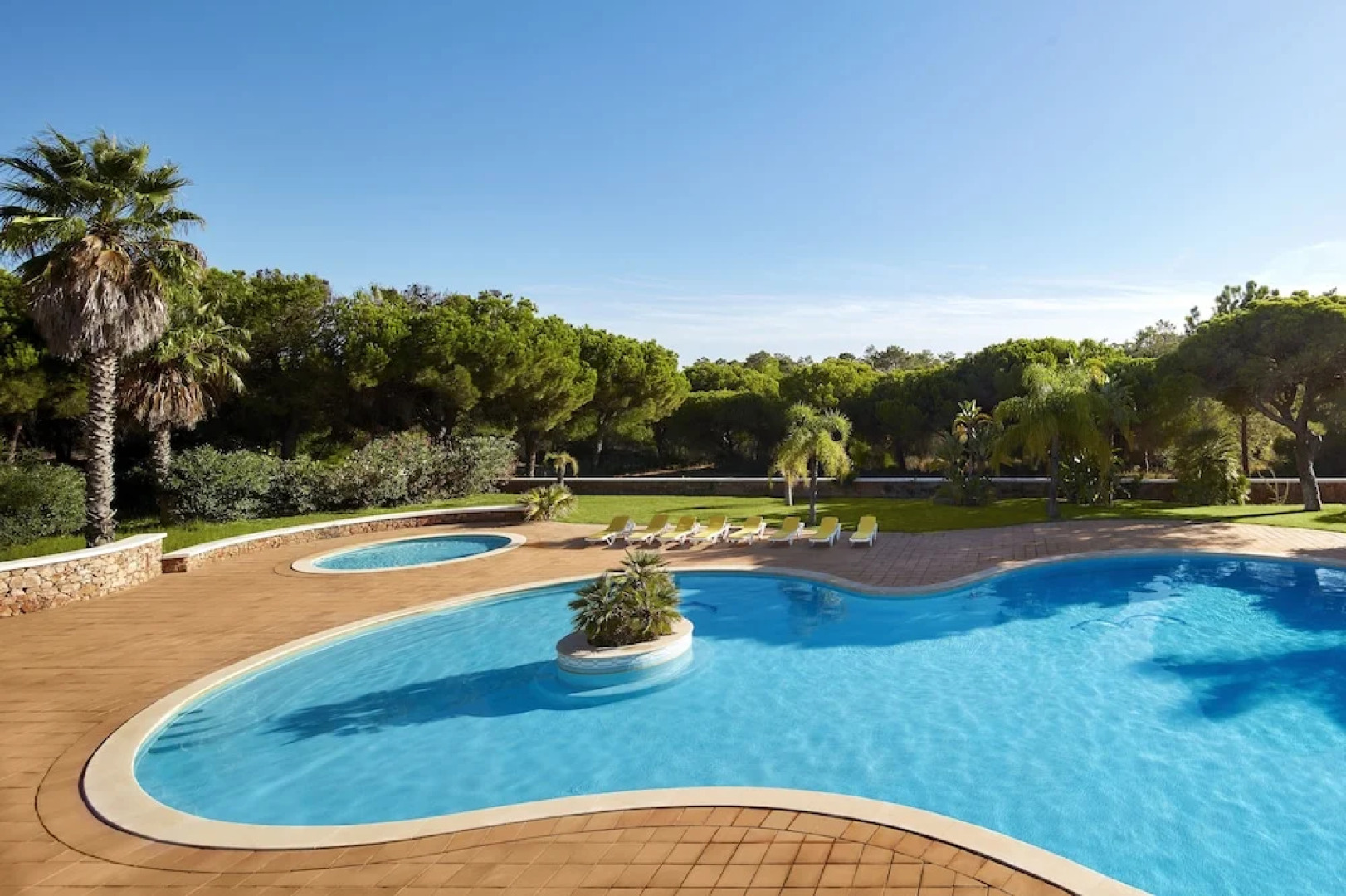 Ancão Holiday House