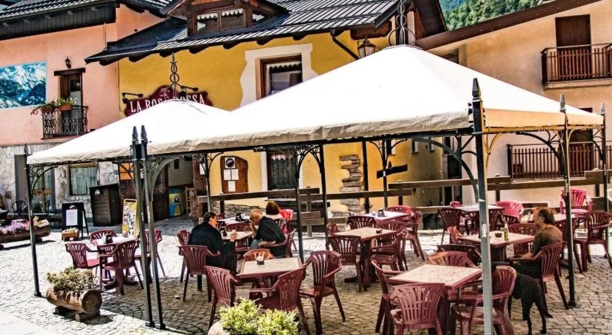 Le Petit Fenestrelle