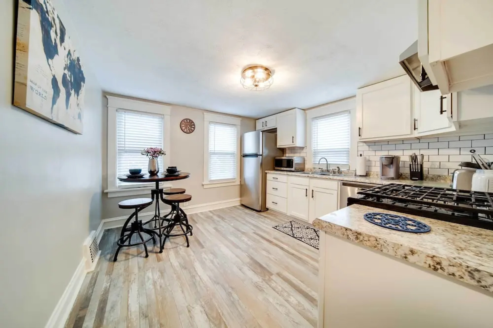 Meadville Apartment w/ Deck < 2 Mi to Allegheny!