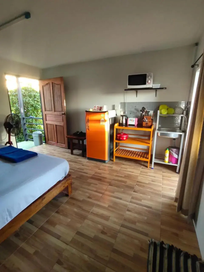 Bamboo Hut Bungalow - Adults Only