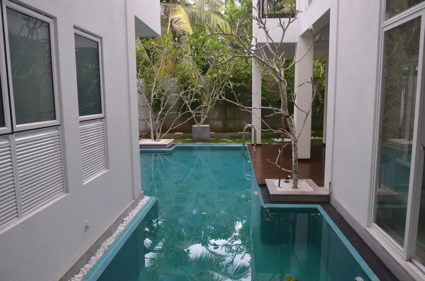 Anchorage Villa