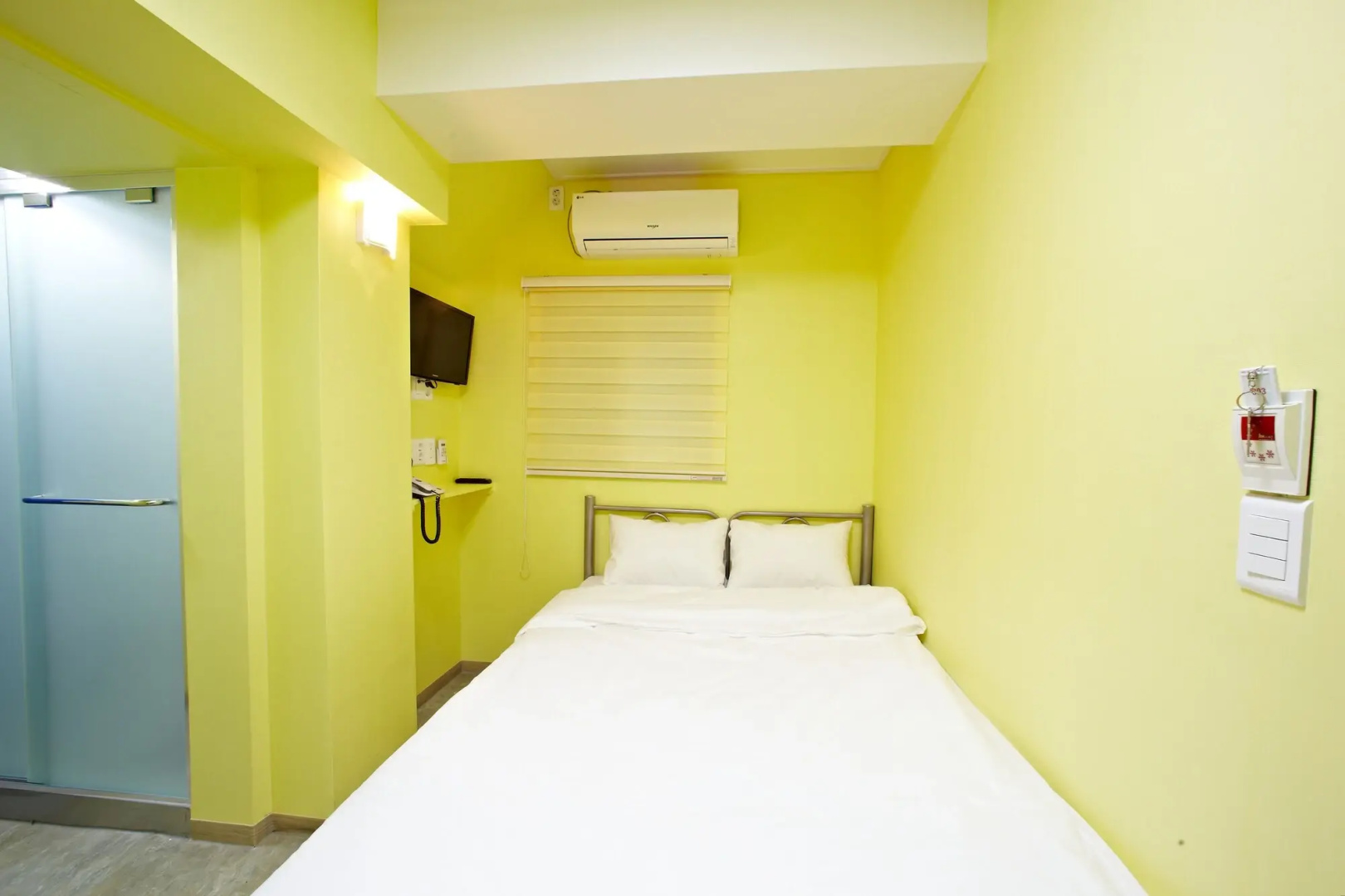 Rainbow Hotel Myeongdong