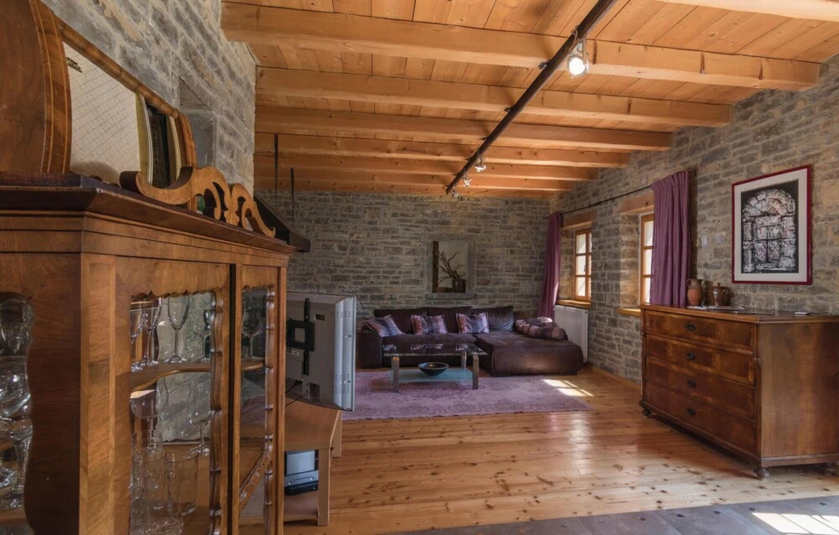 Awesome Home in Groznjan With Sauna, Wifi and 2 Bedrooms