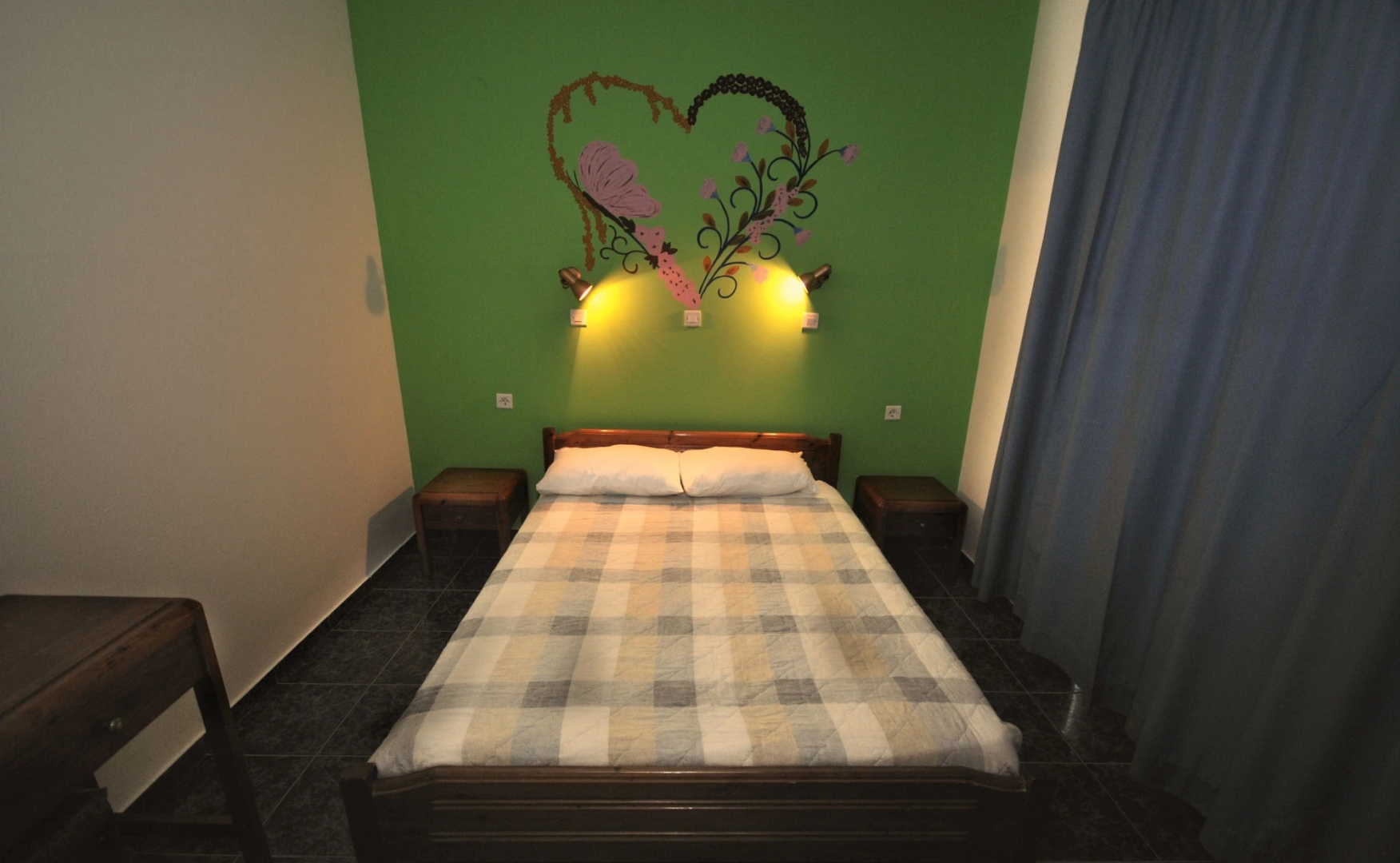 Zeus Hotel