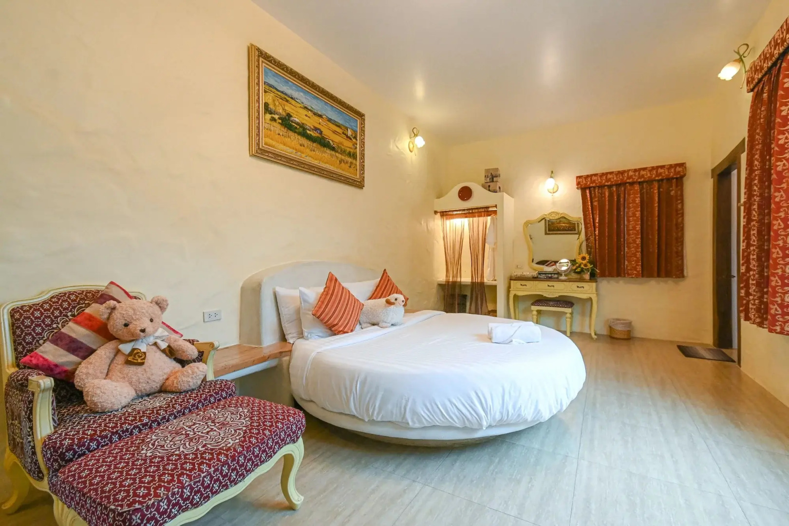 Swiss Valley Hip Resort