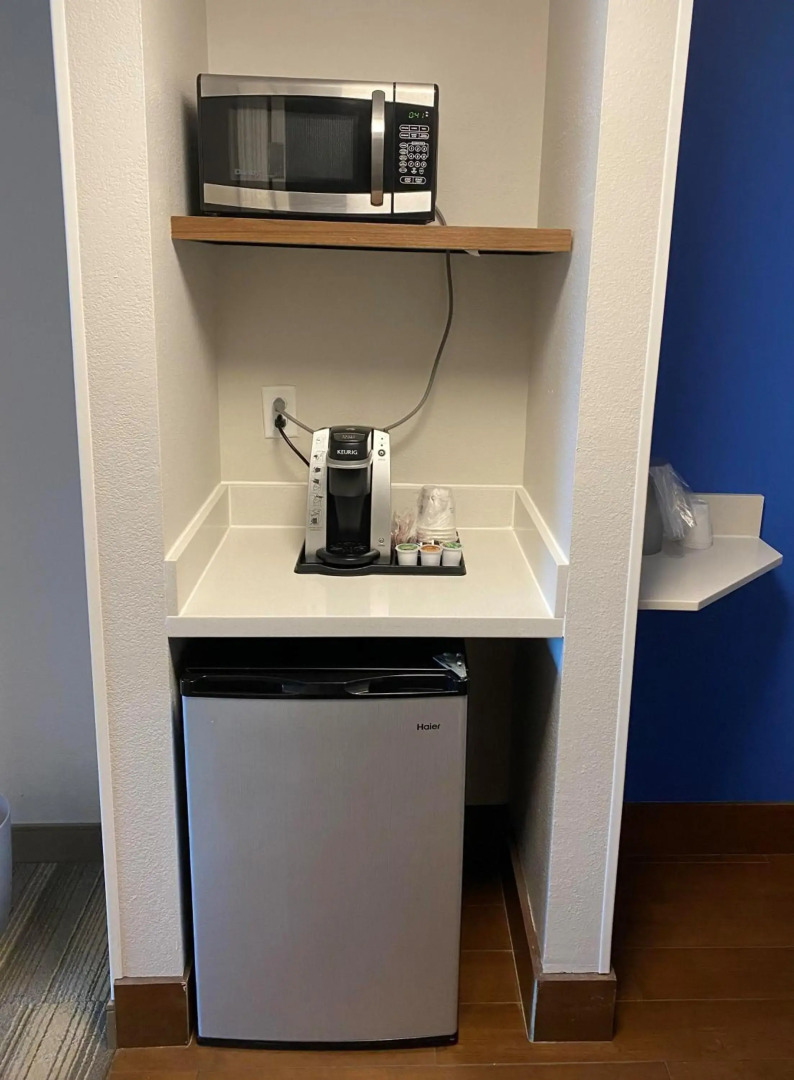 Holiday Inn Express & Suites Columbia-I-26 @ Harbison Blvd by IHG