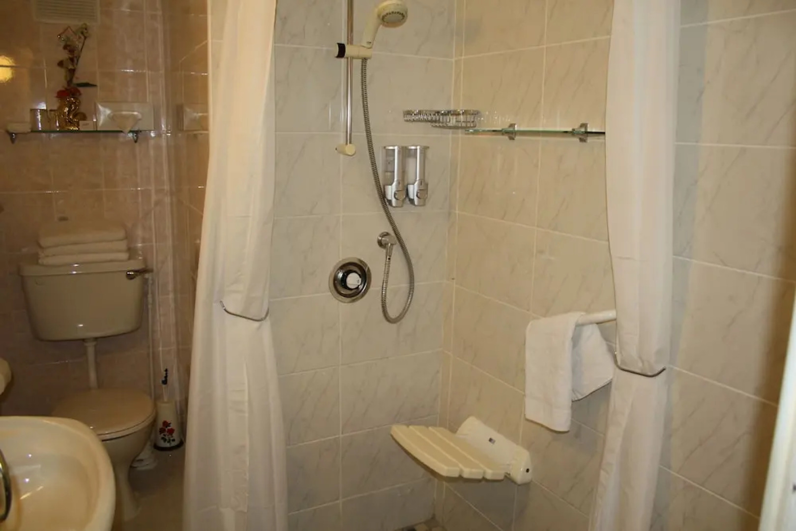 Corrib Wave Guesthouse