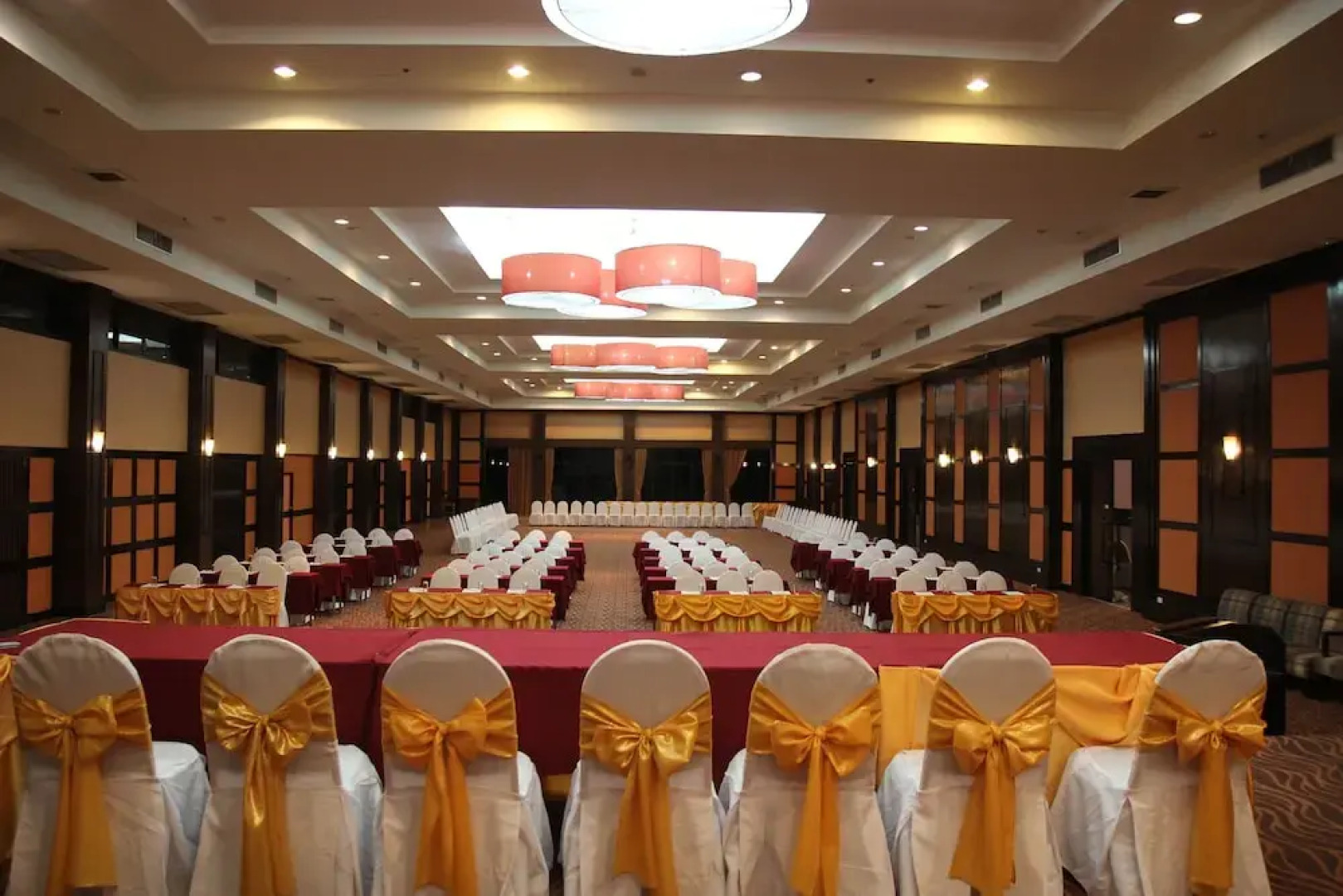 Aekpailin River Kwai Resort