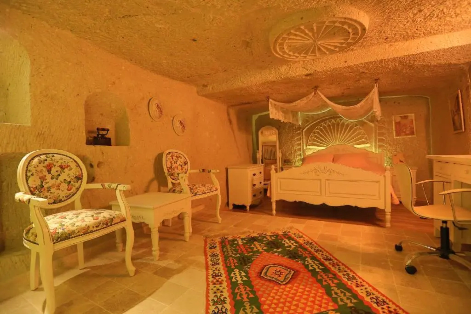 Iris Cave Cappadocia