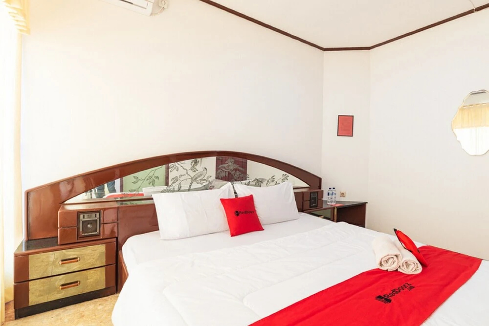 Villa and Resto Basanova