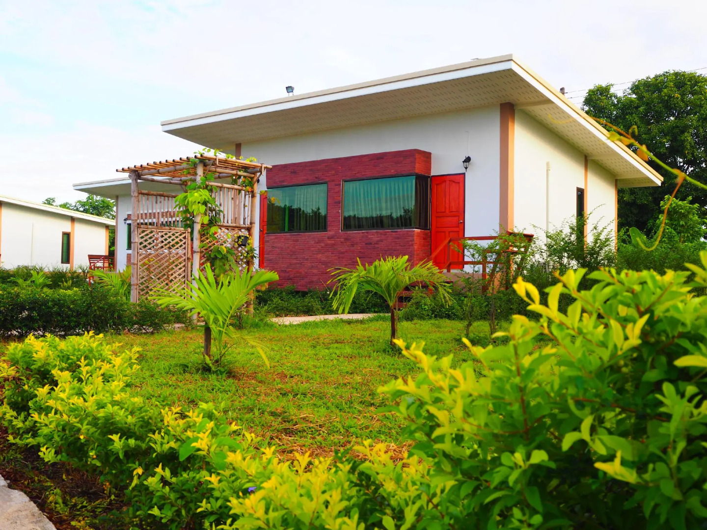 i-na Boutique Home Nan