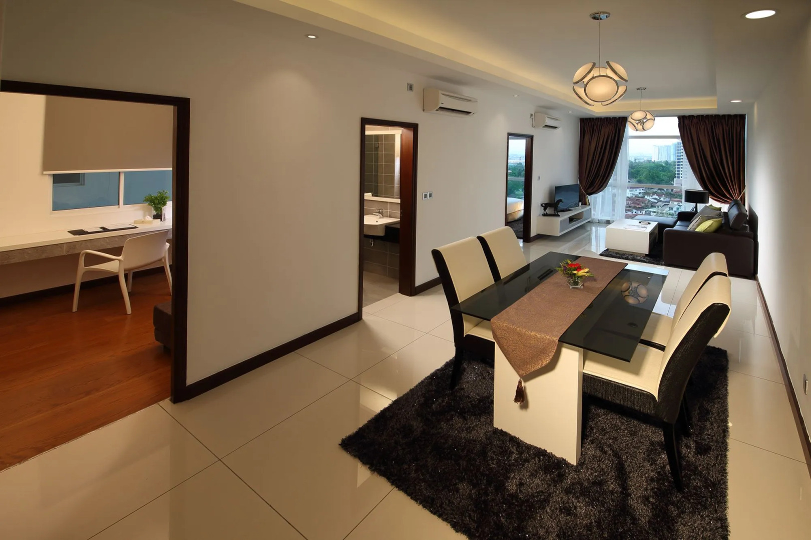 Paragon Serviced Suites @ Straits View