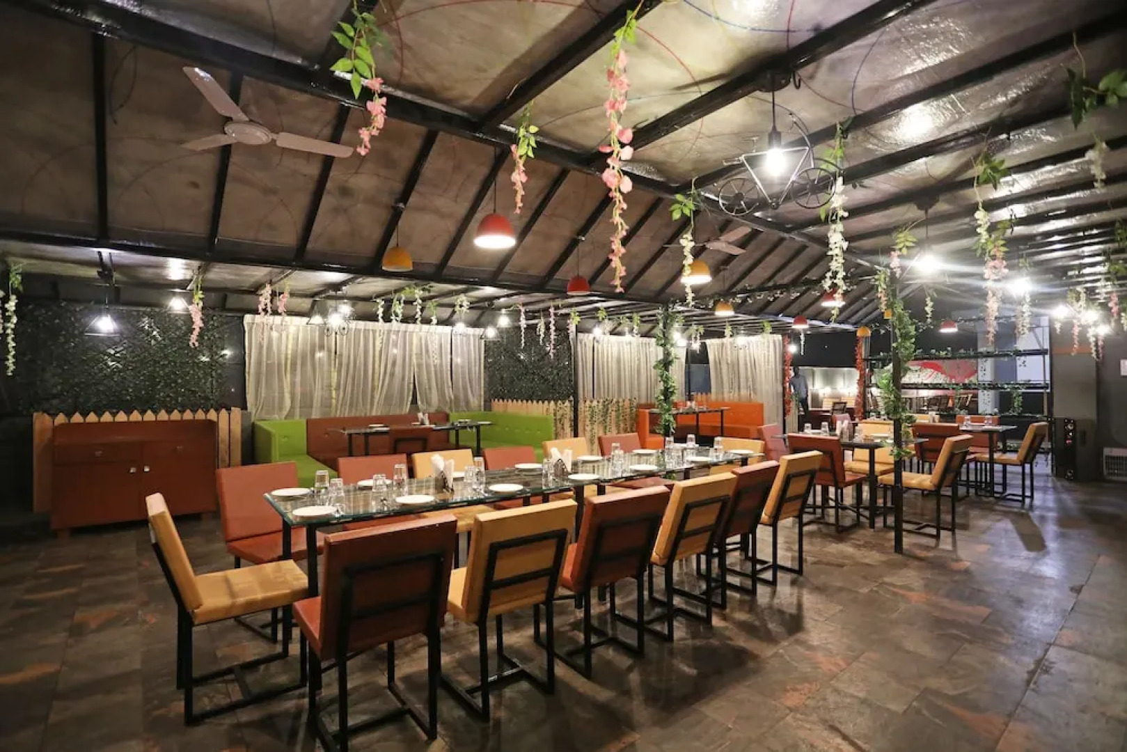 OYO 11517 Hotel Eleven 43