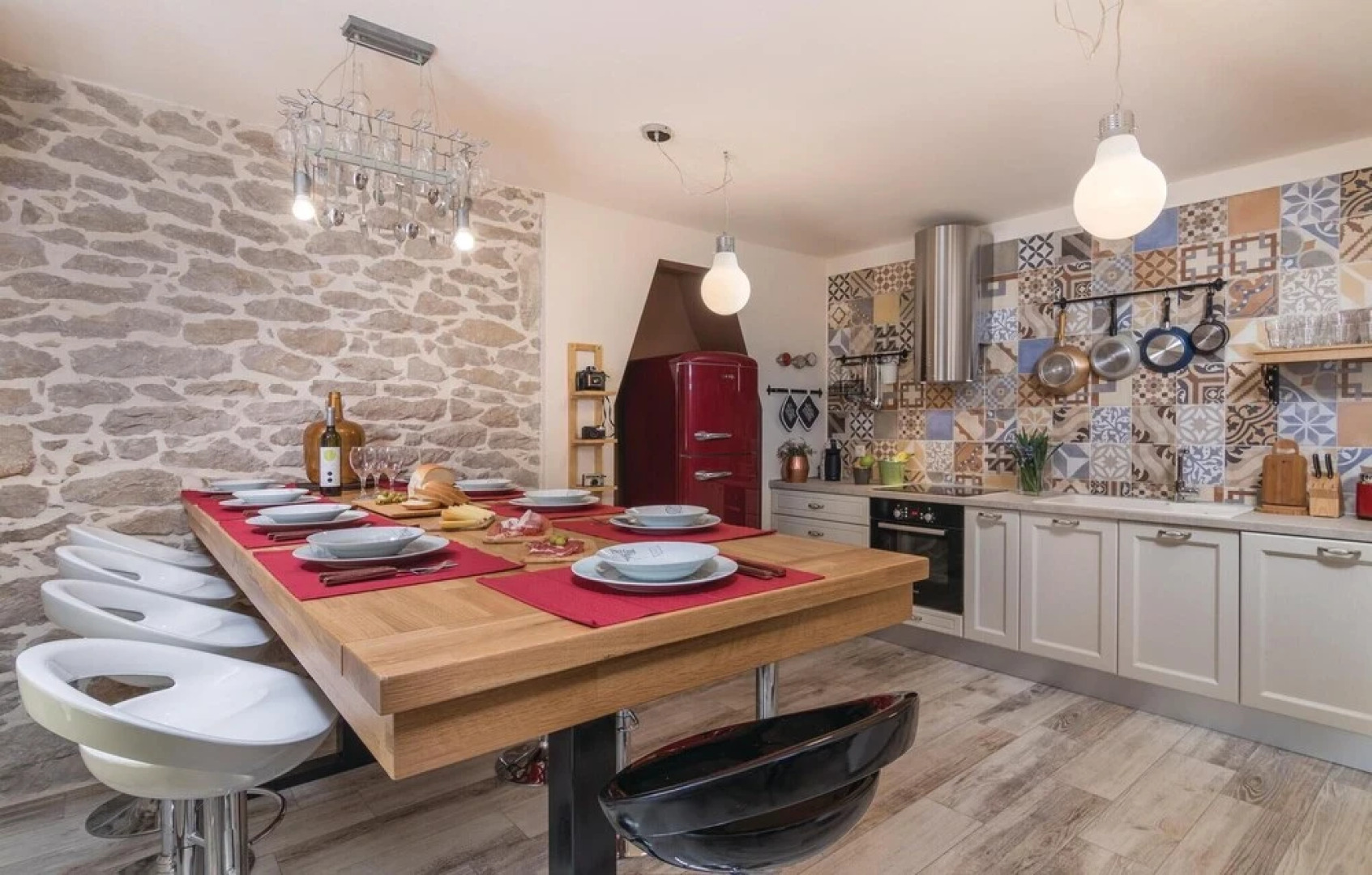 Stunning Home in Nedescina With Sauna, Wifi and 6 Bedrooms