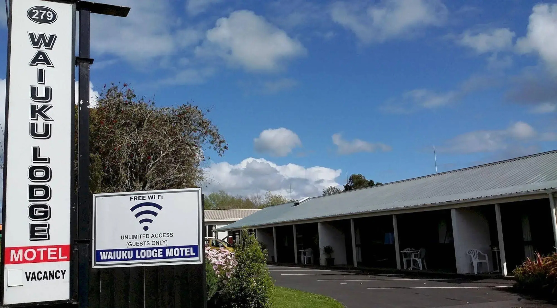 Waiuku Lodge Motel