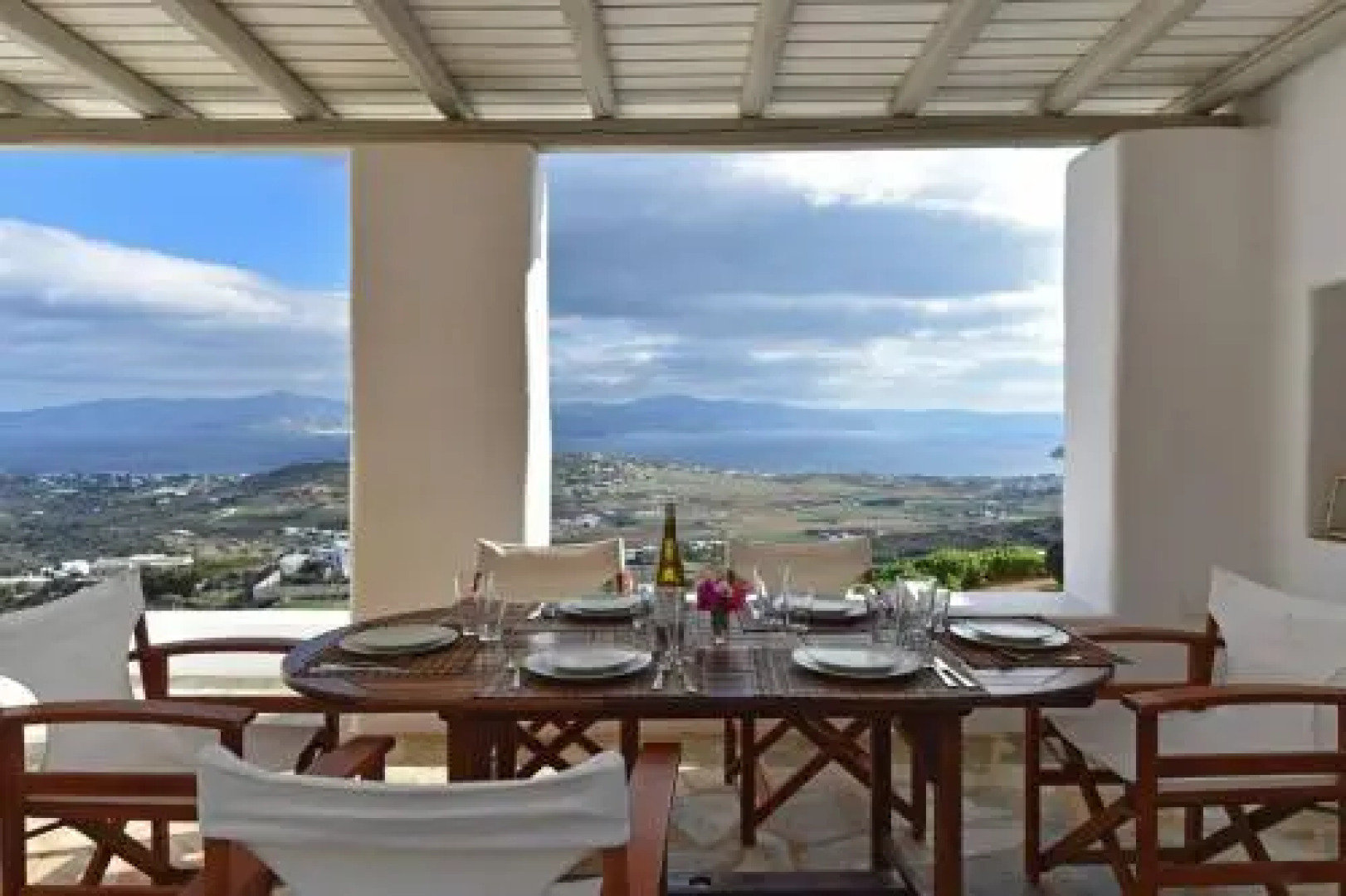 Villa Moonlight · Exquisite Villa for 10 with Pool, Helipad