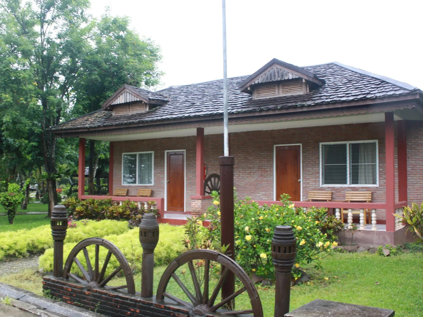 Chiang Khan Hill Resort