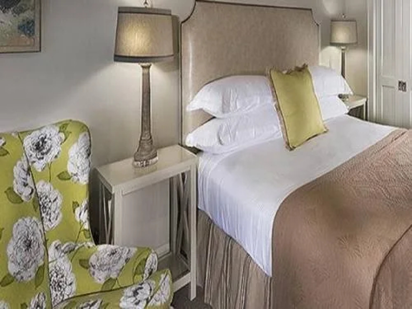 200 Main by Old Edwards Hospitality