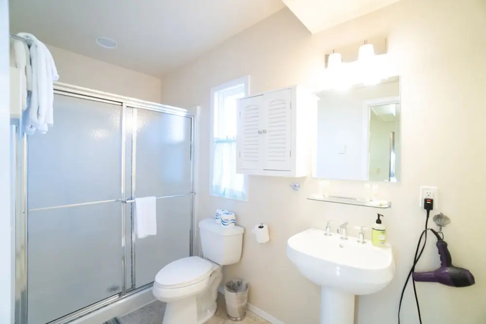 Sea Lion Crossing - 3 Br Home