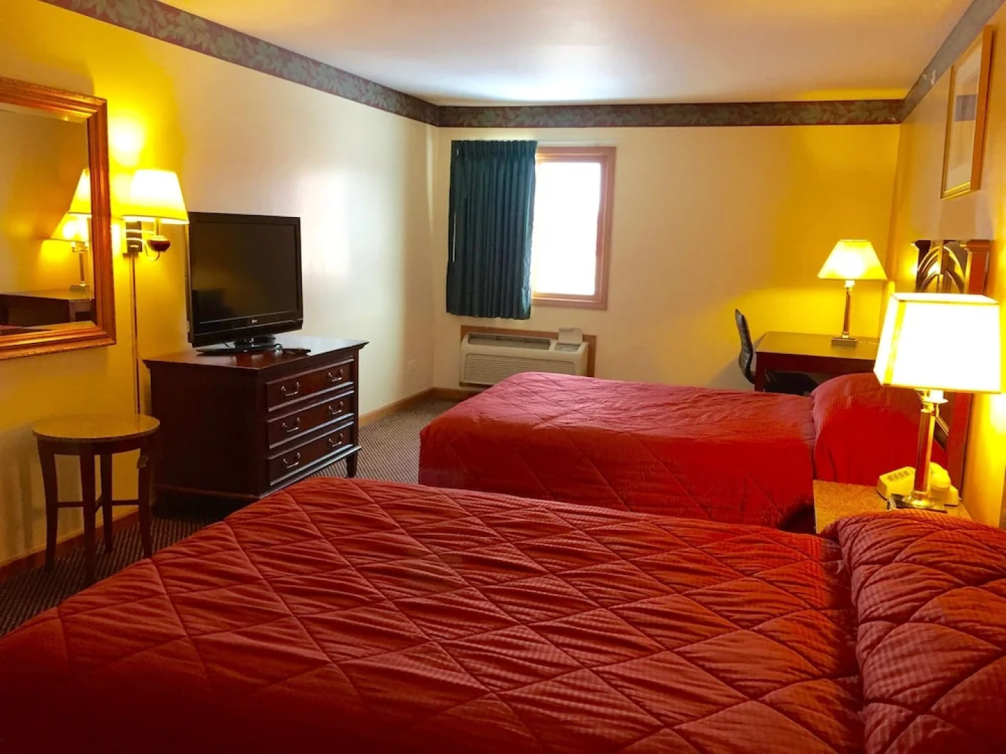 Executive Inn and Suites