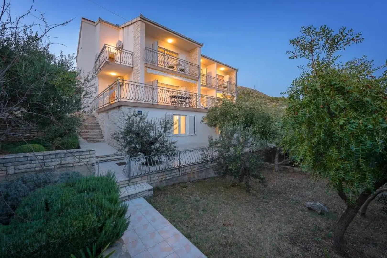 Residence Villa Irena Apartments
