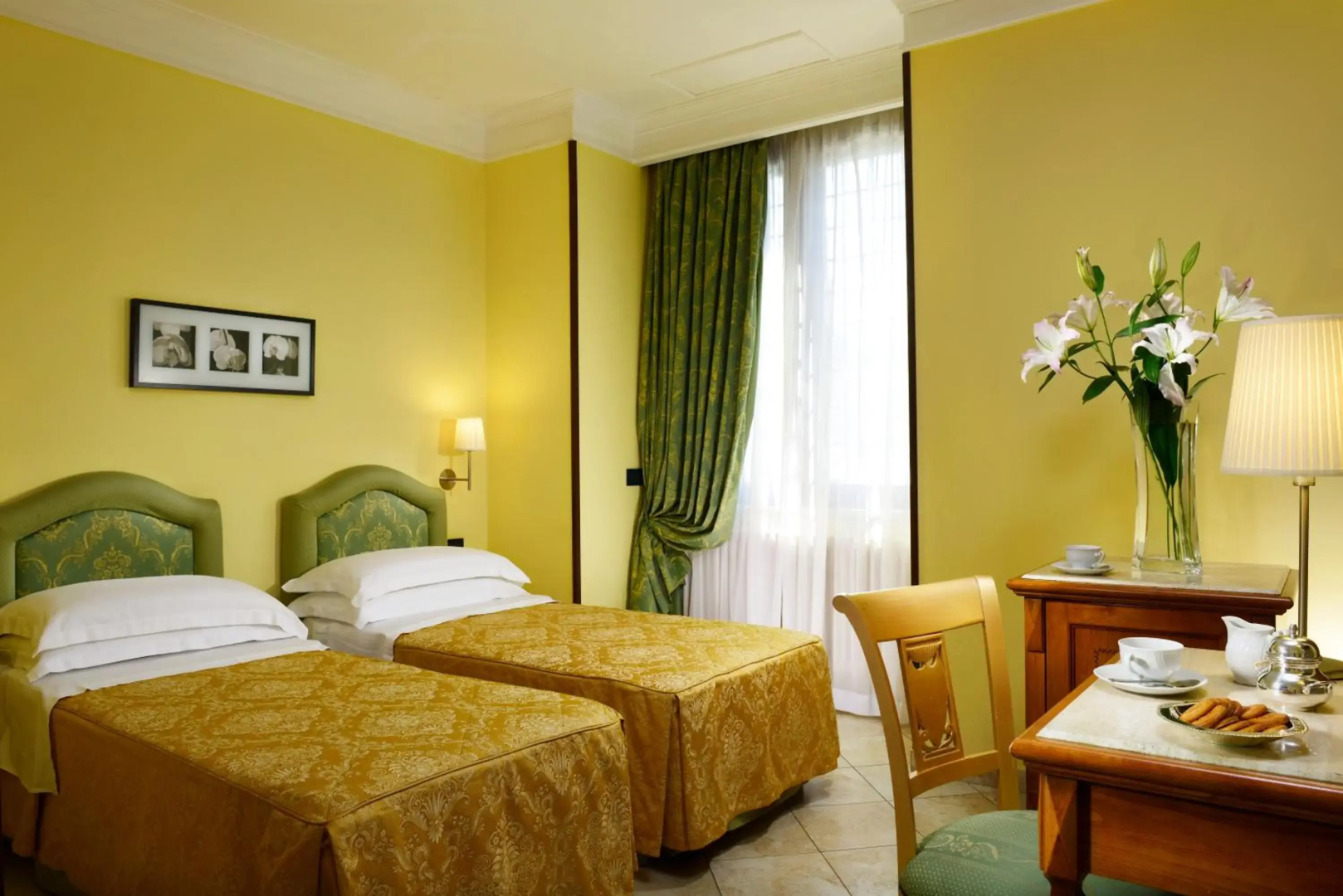 Hotel Tuscolana