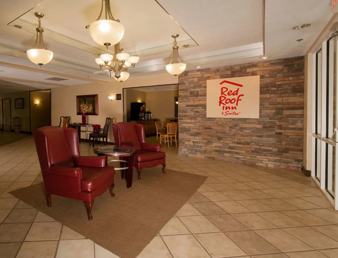 Red Roof Inn & Suites Pensacola East - Milton