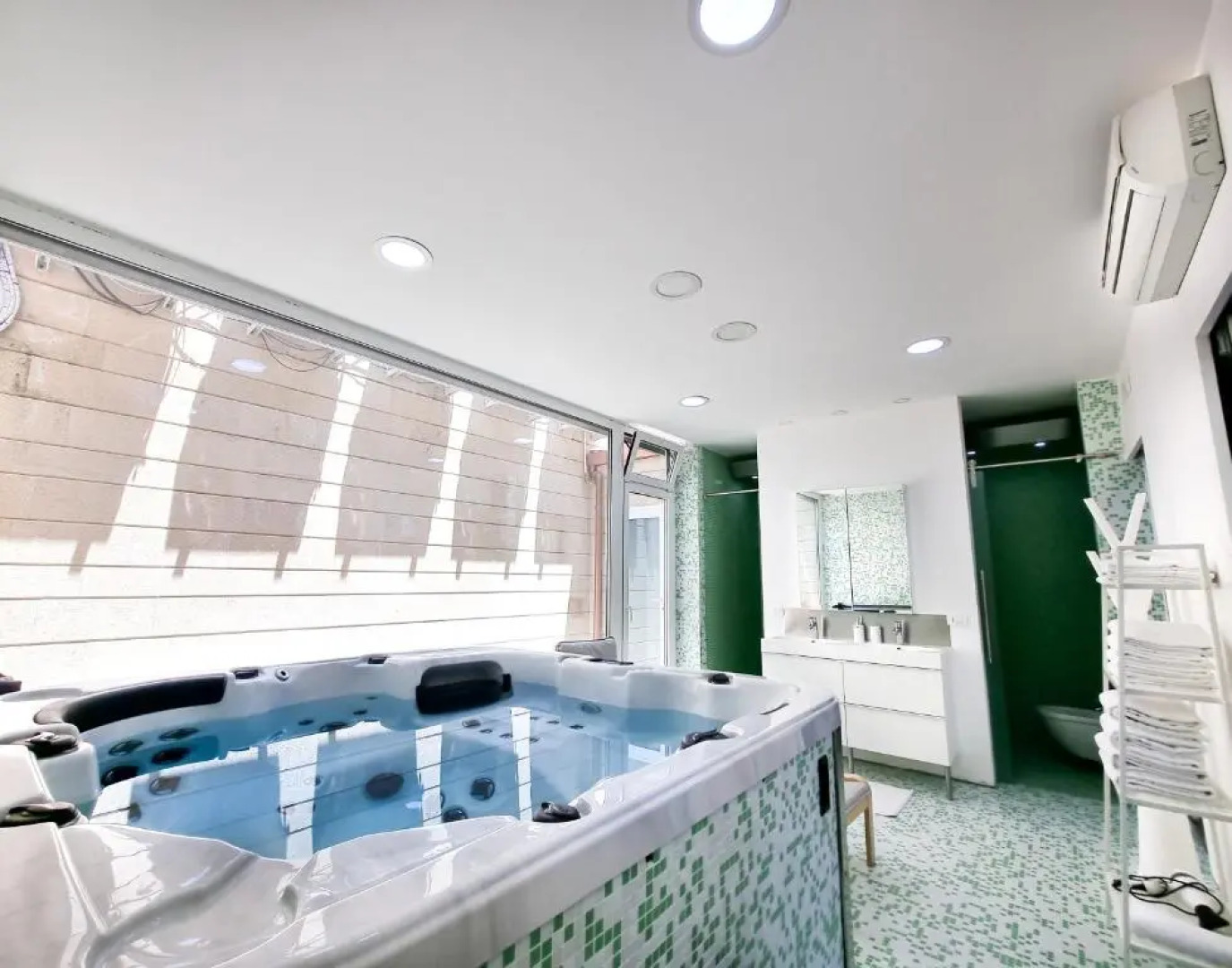 HGT Supreme Residence