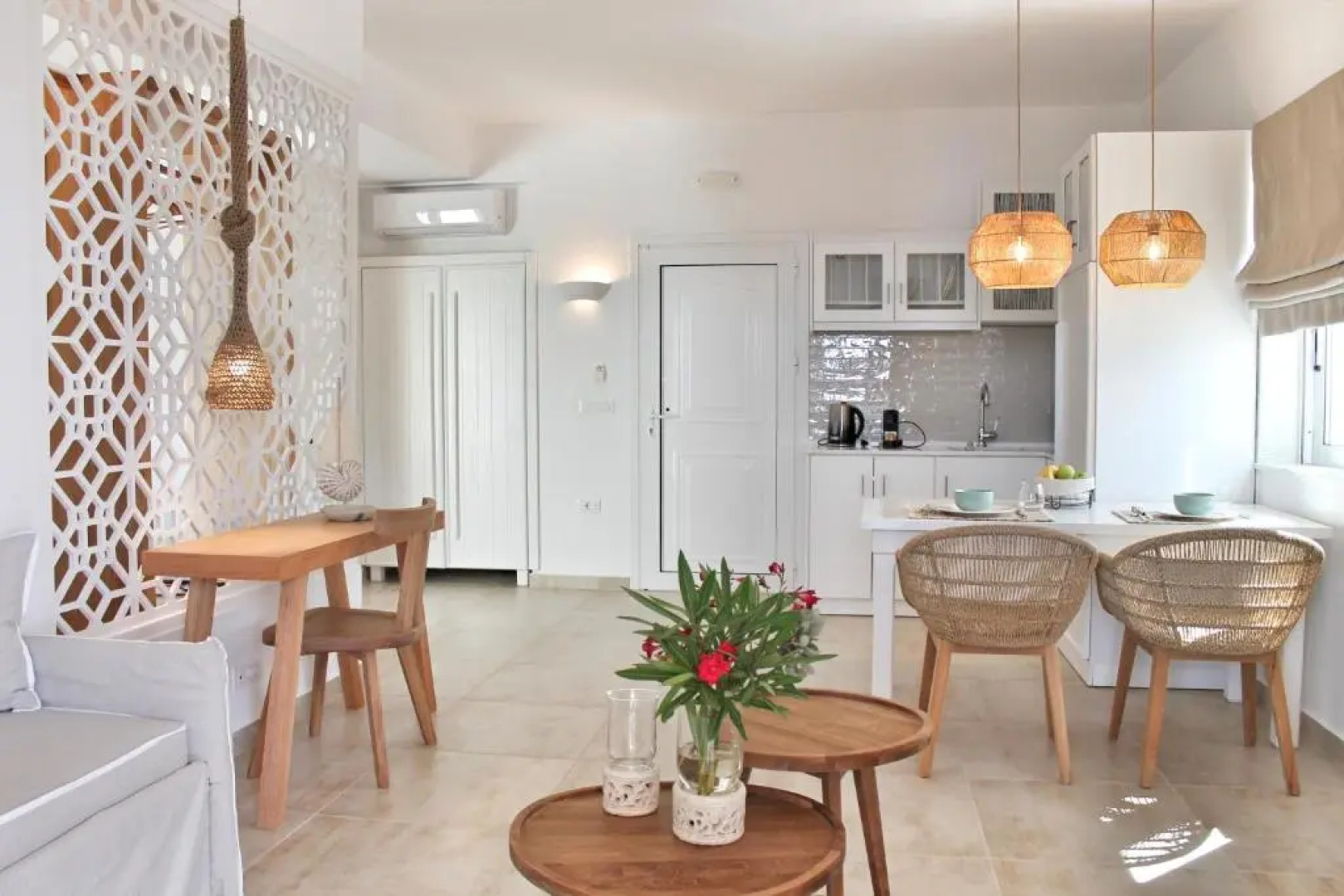 Akropolis Village Complex of Luxury Residence