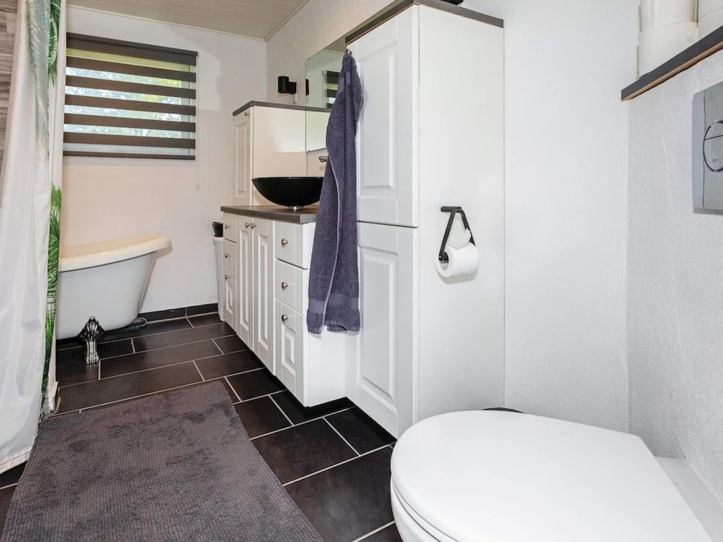 6 Person Holiday Home in Logstor