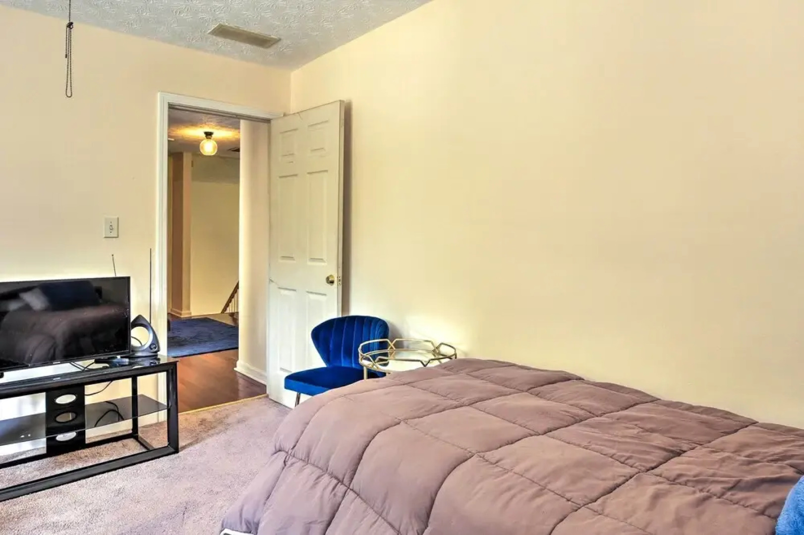 Pet-friendly Home w/ Yard ~ 15 Mi to Atlanta!