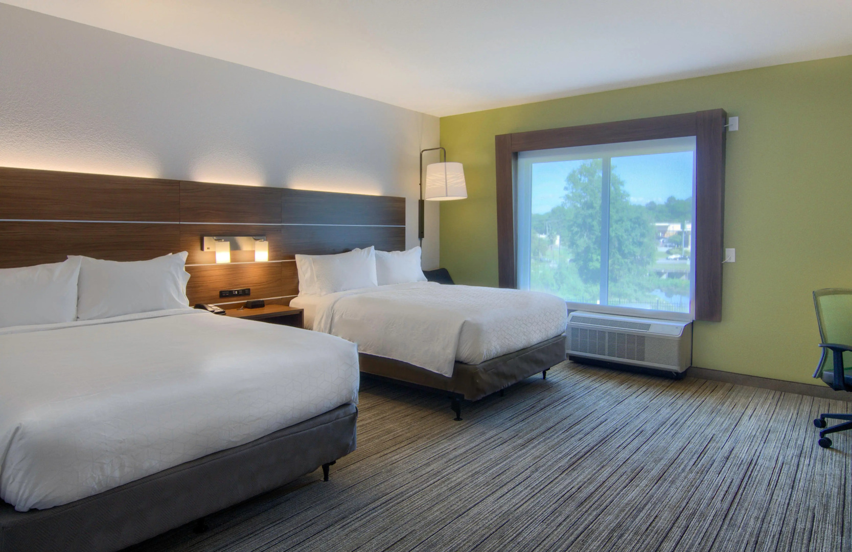 Holiday Inn Express & Suites Mobile - University Area by IHG