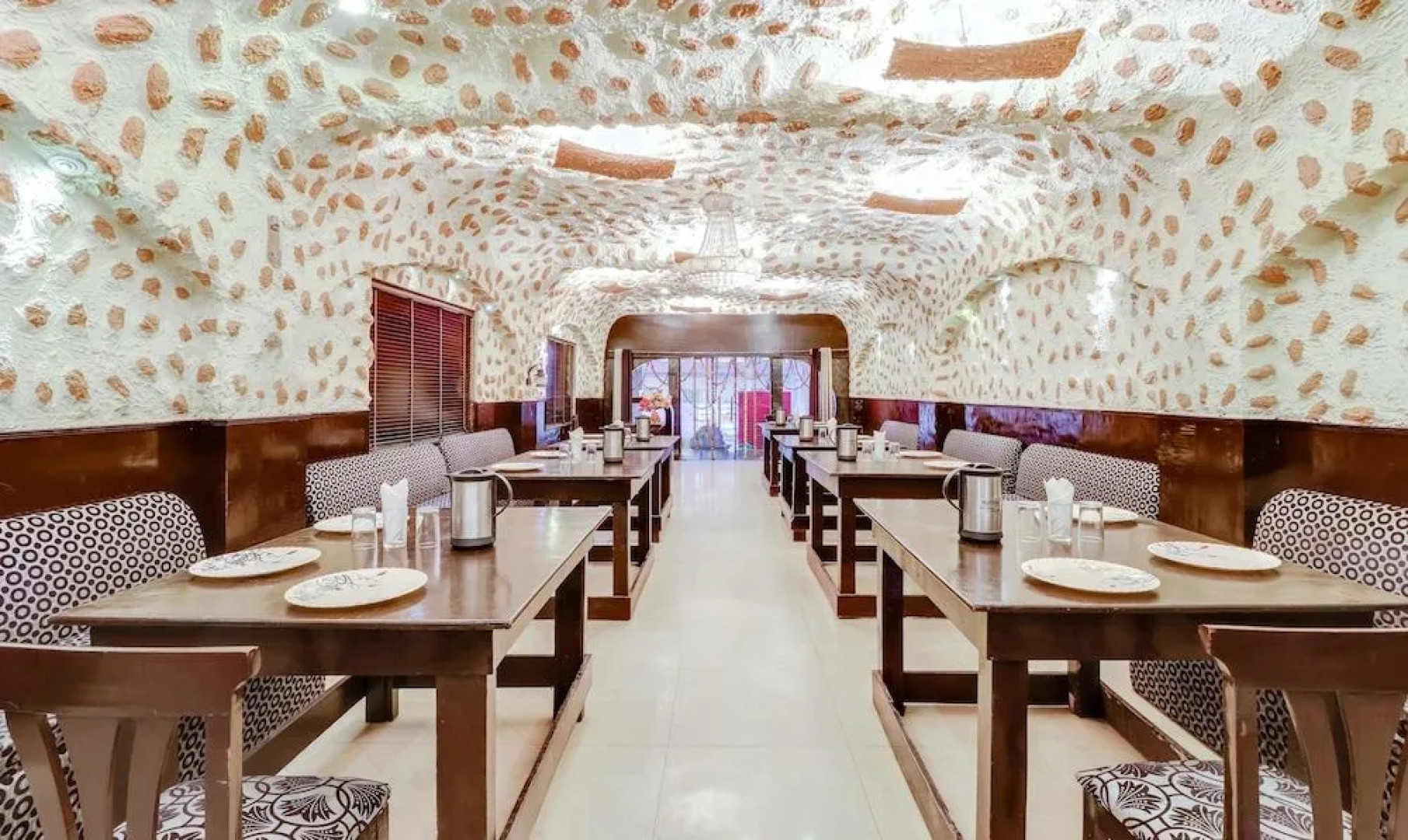 Treebo New Park Premium Plaza