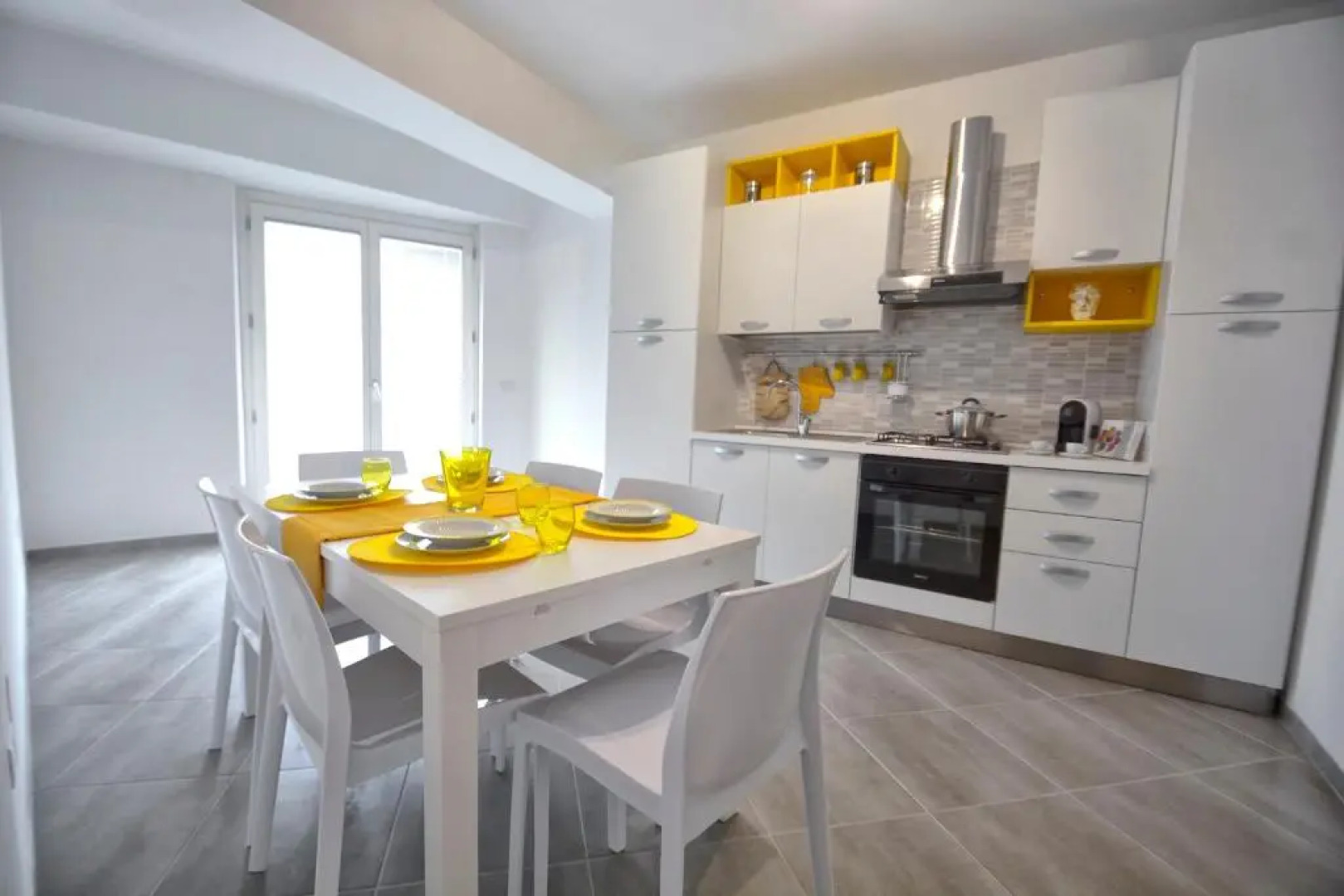 Hypogeum Suites & Apartments