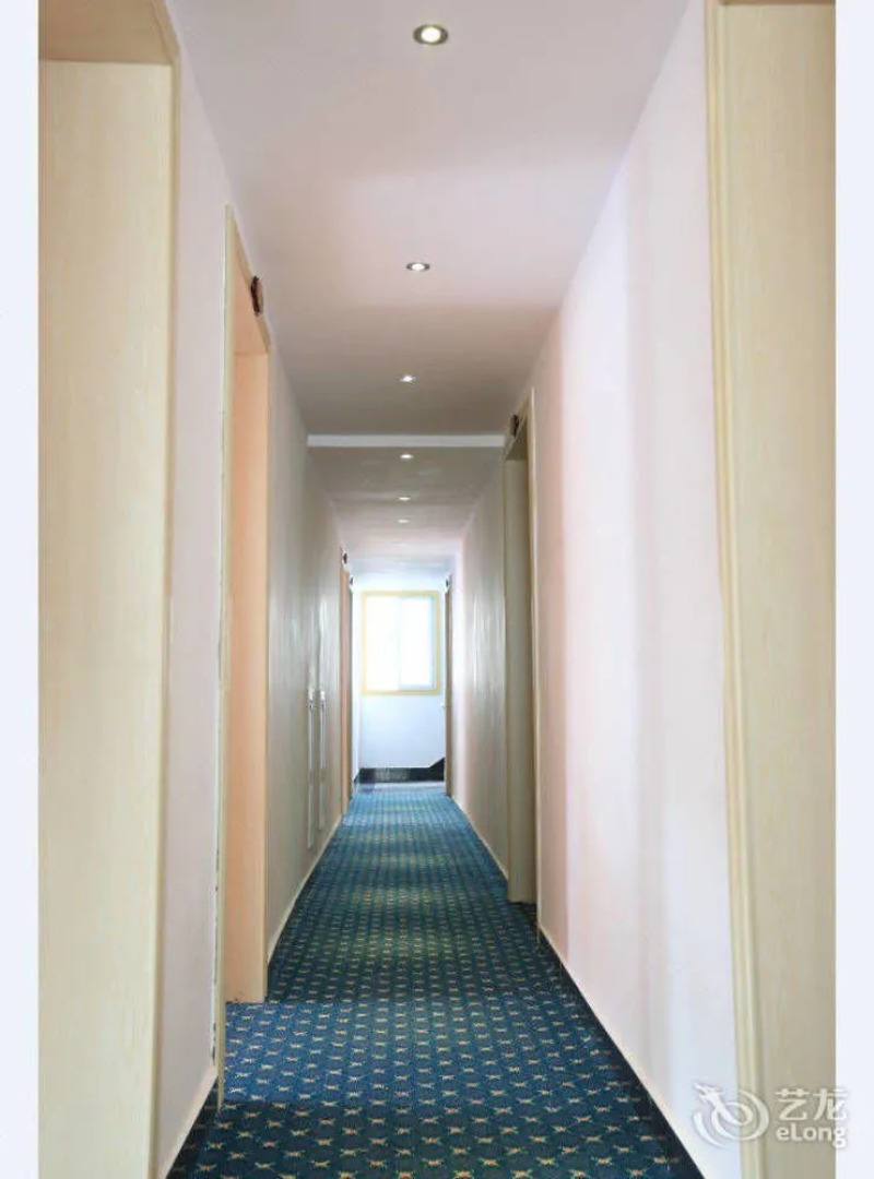 Zhangjiajie Yanran Inn