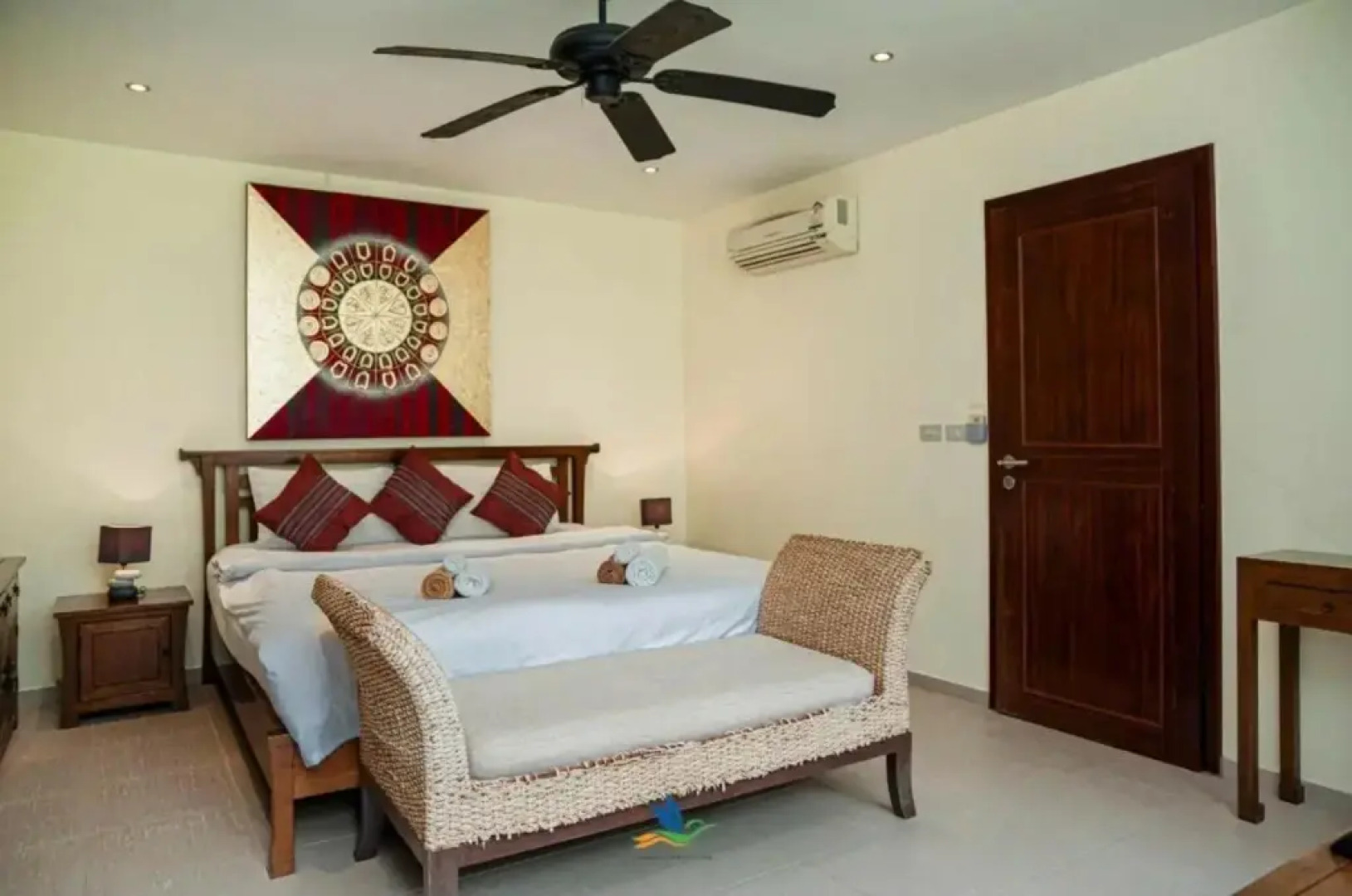 Boat House by Siam Royal Collection (Cbs Travel Asia)