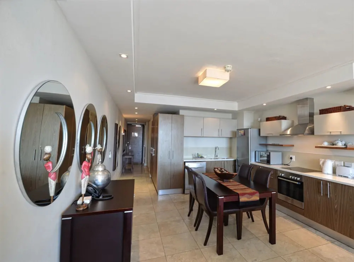 Canal Quays Luxury Apartments