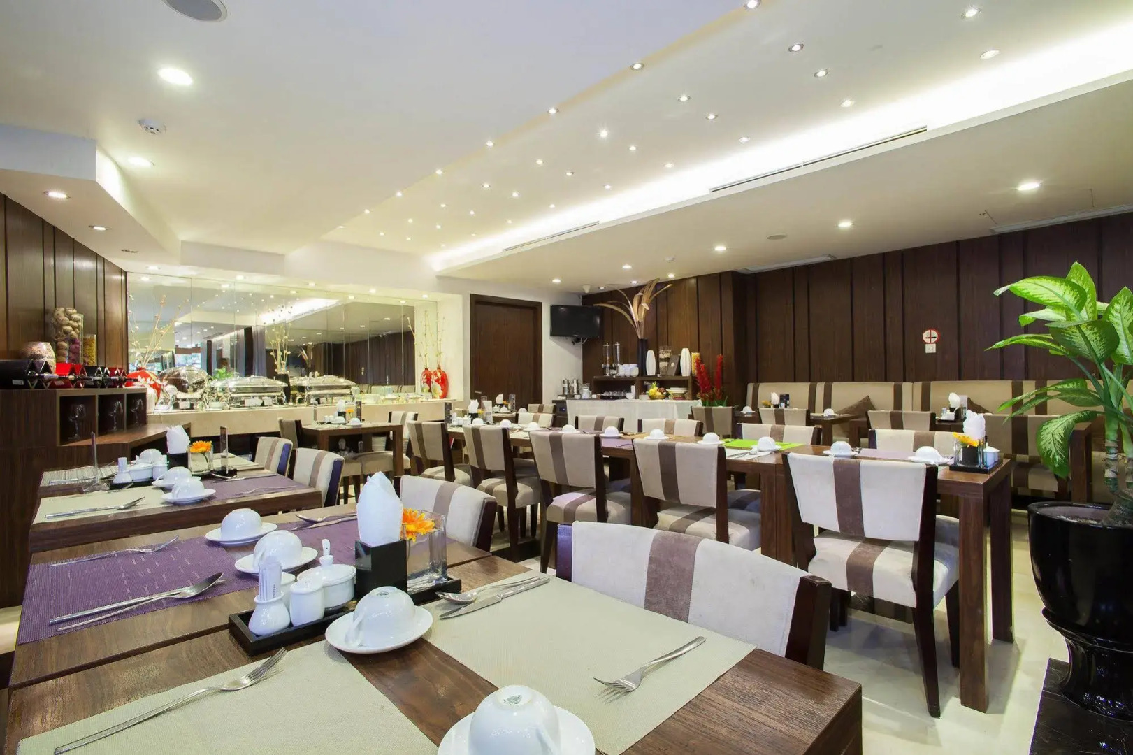 Authentic Hanoi Boutique Hotel