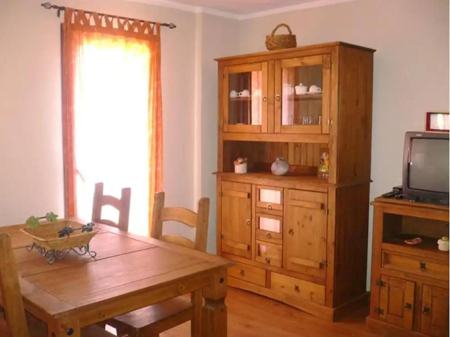 Apartment With one Bedroom in Laspaúles, With Wonderful Mountain View and Wifi - 44 km From the Slopes